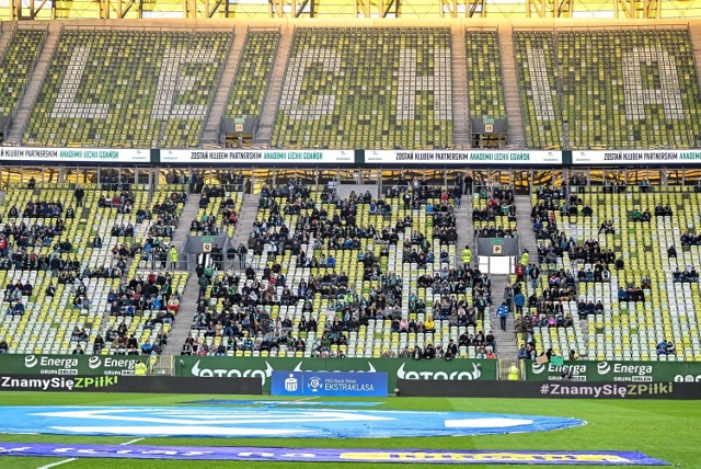 Od 2011 roku tylko trzy mecze ligowe zgromadziły w Letnicy ponad 30 tysięcy kibiców. W najbliższym czasie tej statystyki Lechia nie poprawi