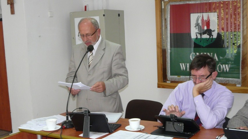 Wieruszów: Radni powiatu i wójt Czastar żądają budowy ronda w Parcicach