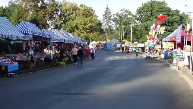 Zdjęcie kramów podczas odpustu w 2019 roku.