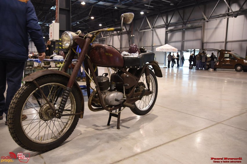 Bazar motocyklowy Oldtimerbazar w Expo Silesia w Sosnowcu - edycja mikołajkowa [ZDJĘCIA z 2 grudnia]