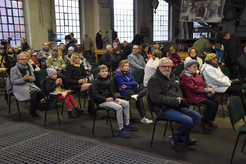 Gniezno: Historia na klatce filmowej. W parowozowni odbył się pokaz materiałów propagandowych III Rzeszy [23.10.2021]