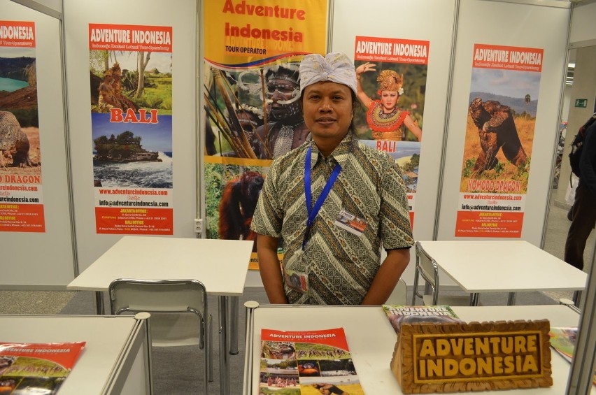 Stoisko promujące Indonezję - Adventure Indonesia. Fot....