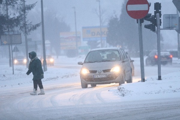 Zima sroży się mrozem. Jak długo jeszcze? [ZDJĘCIA]