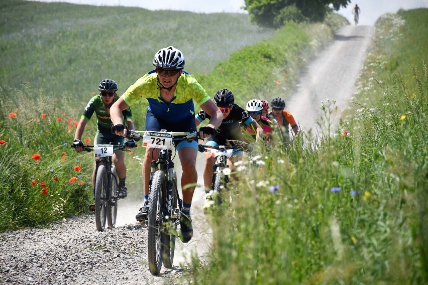 Rowerowy weekend na malowniczej Ziemi Chełmskiej razem z Maratonami Kresowymi MBT. Walczyli o Puchar Lubelszczyzny. Zobacz niezwykłe zdjęcia