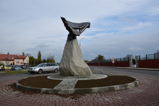 W czwartek 10 listopada o godzinie 10 na skrzyżowaniu ulicy Portowej i Zarzekowice, w prawobrzeżnej części miasta  nastąpi odsłonięcie nazwy ronda "1000-lecia Odzyskania Niepodległości".
