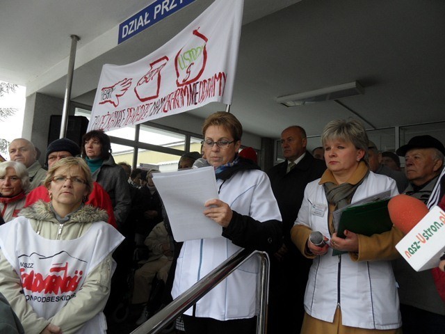 W Ustroniu mówią &quot;nie&quot; planom połączenia szpitali