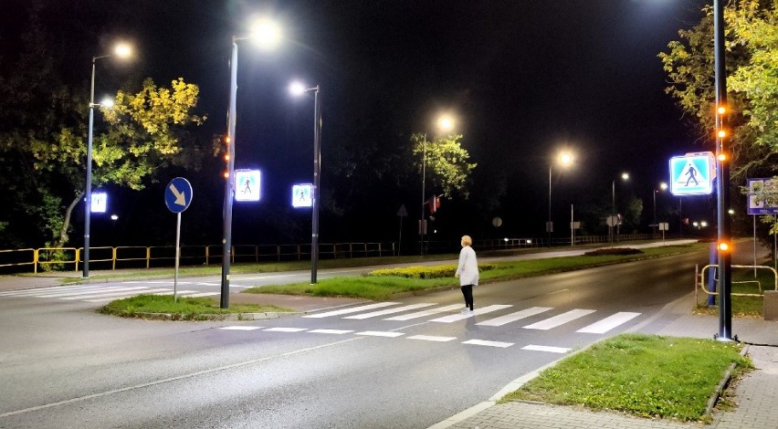 Jedno z aktywnych przejść pojawiło się na alei Róż, przy...