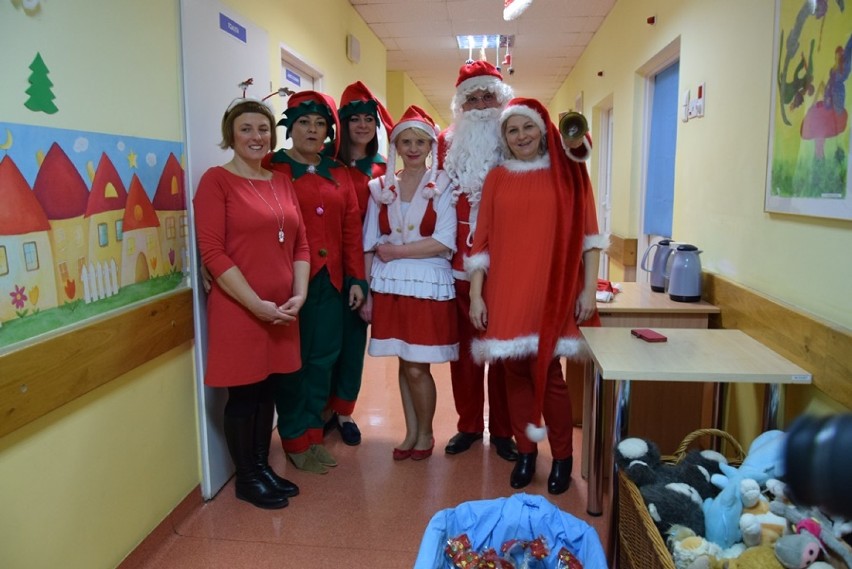 Mikołaj odwiedził dzieci w lubińskim szpitalu