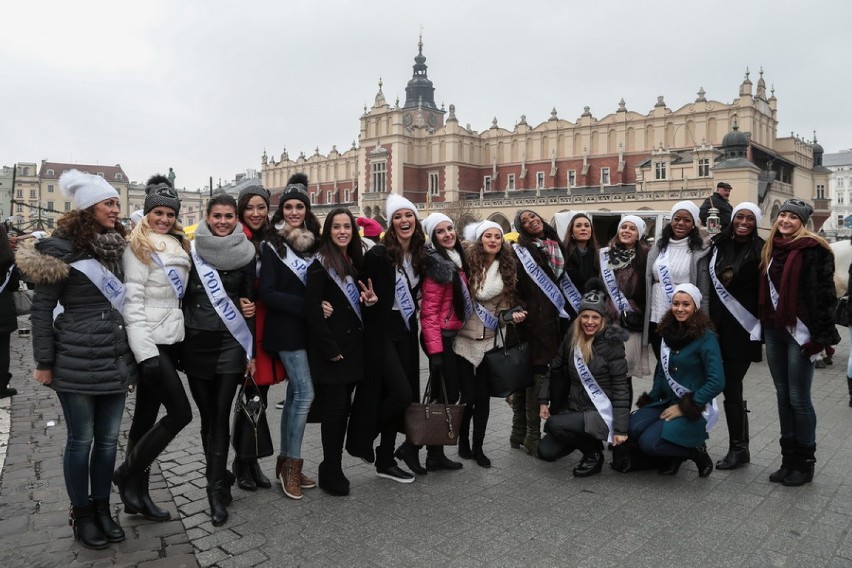 Kandydatki na Miss Supranational zwiedzały Kraków [ZDJĘCIA]