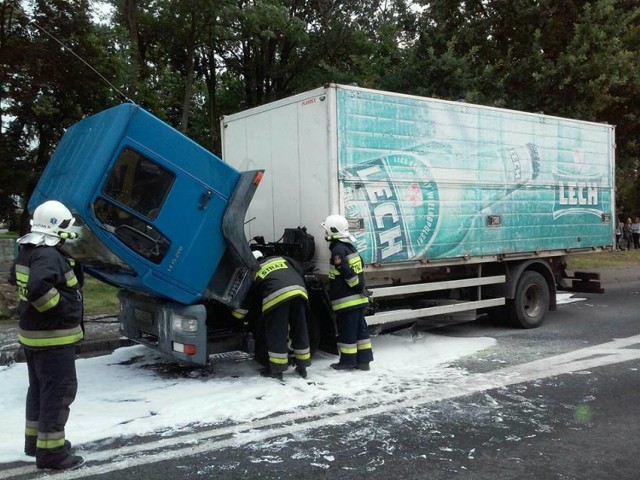 Pożar ciężarówki w Rogoźnie
