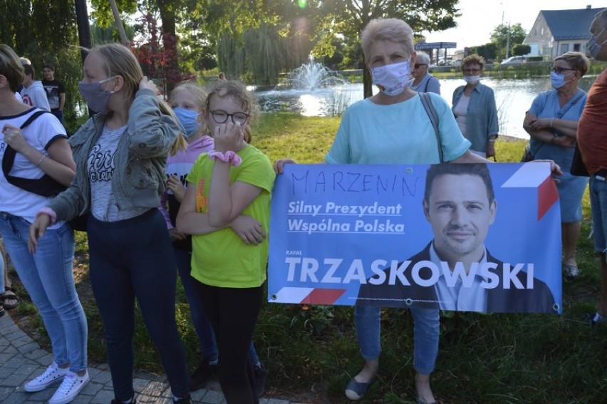 Rafał Trzaskowski w Zduńskiej Woli. Tłumy na wyborczym spotkaniu ZDJĘCIA, FILMY