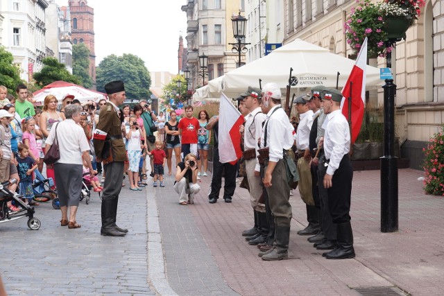 W ten sposób rocznicę Powstania Warszawskiego w Gnieźnie uczciła grupa Dragomer 1918