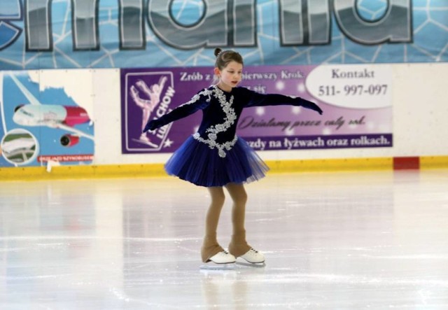 Icemania w Lublinie. Ogólnopolskie zawody o Puchar Prezydenta Miasta Lublin w łyżwiarstwie figurowym (ZDJĘCIA)

Przez cały poniedziałek na lodowisku Icemania w Lublinie odbywały się ogólnopolskie zawody w łyżwiarstwie figurowym. Wystartowało około stu solistów i solistek we wszystkich kategoriach wiekowych.