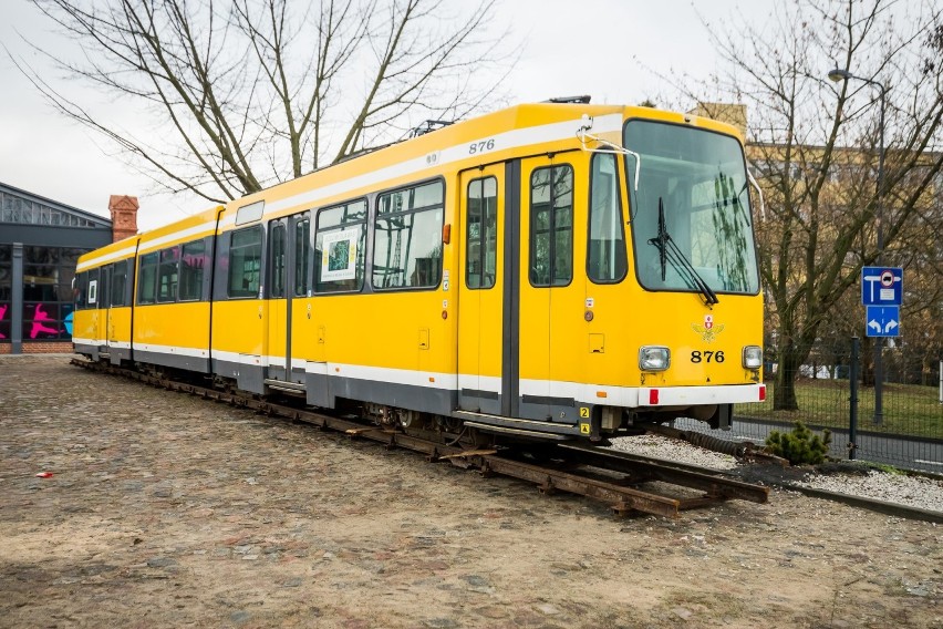 Ponad 40-letni tramwaj „Helmut" przy ul. Zygmunta Augusta...