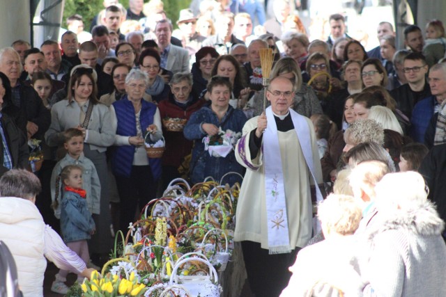 Święcenie pokarmów w Parafii pod wezwaniem Narodzenia Najświętszej Maryi Panny w Bełchatowie, 30 marca 2024 r.
