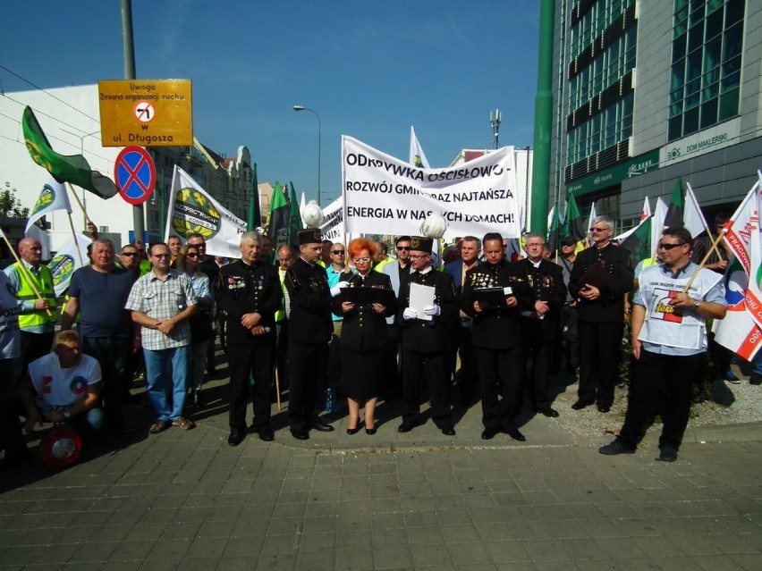 Protestujący górnicy przekonują, że bez inwestycji w kolejne...