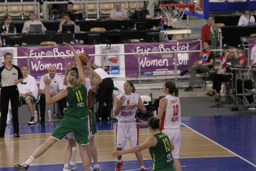 W walce o miejsca 5-8 EuroBasket Women 2011 Czarnogórzanki...