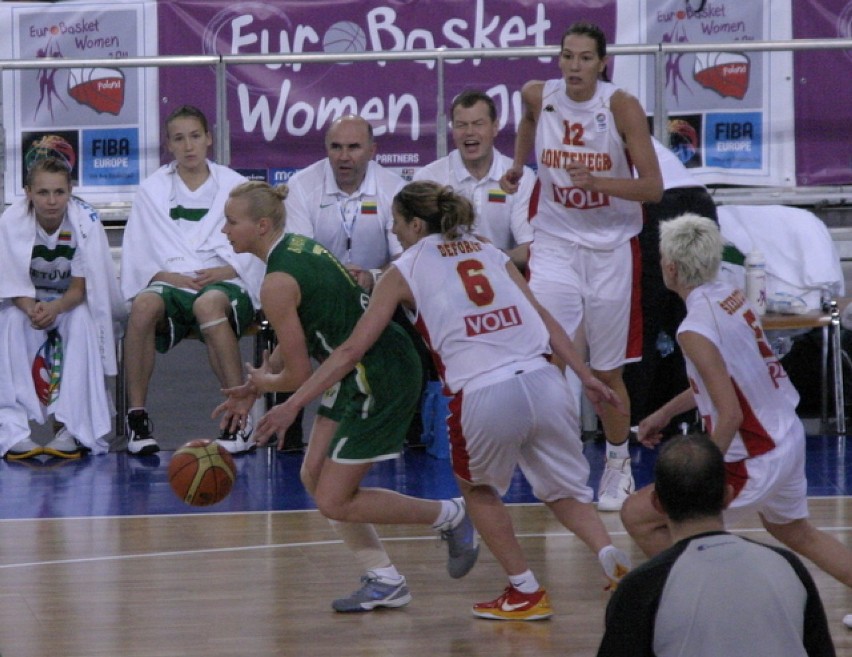 W walce o miejsca 5-8 EuroBasket Women 2011 Czarnogórzanki...