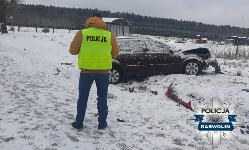 Policjanci z Garwolina wyjaśniają okoliczności wypadku z...