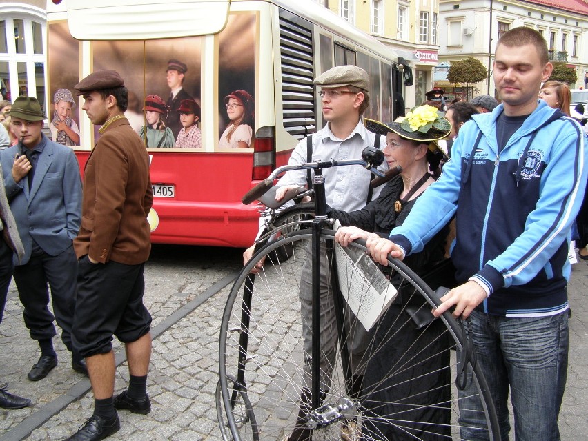 Tarnów: 100 lat komunikacji miejskiej [ZDJĘCIA]