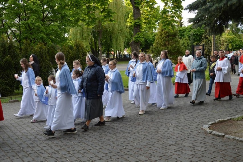Zduńska Wola. Święto Matki Bożej Fatimskiej i koncert w kościele św. Antoniego [zdjęcia, video]