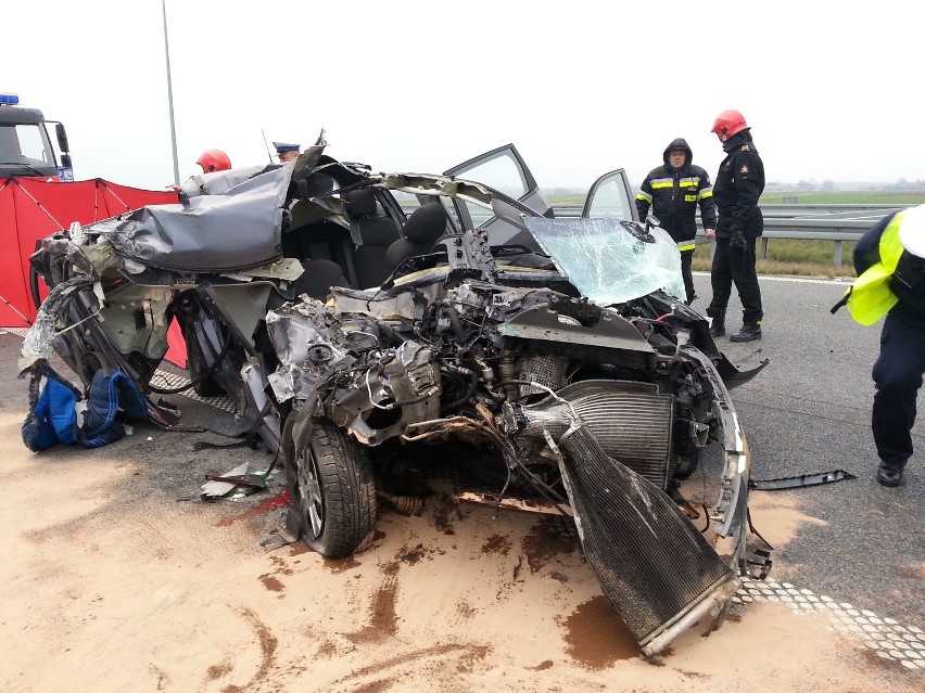 Śmiertelny wypadek na autostradzie A2 pod Strykowem