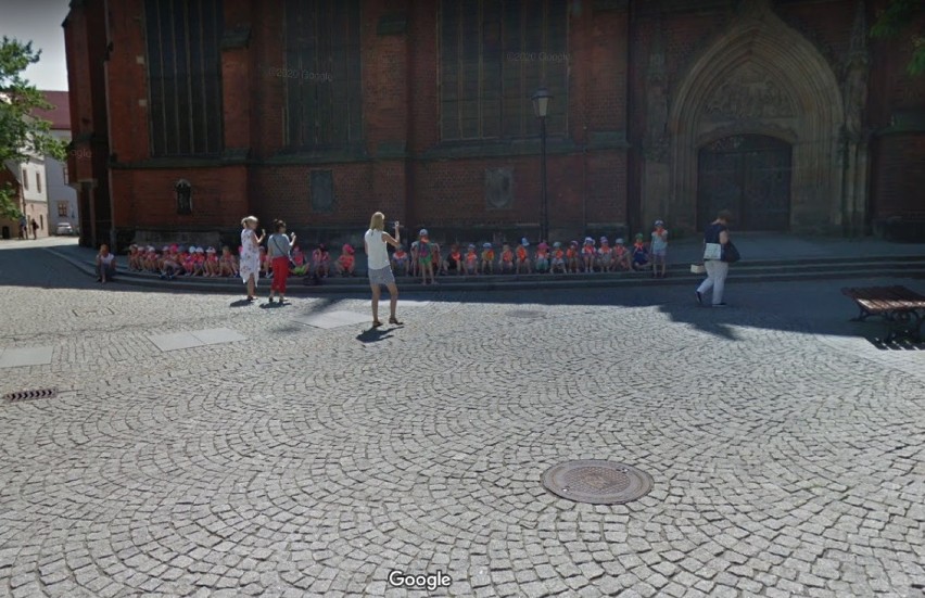Perełki z kamer Google Street View w Legnicy