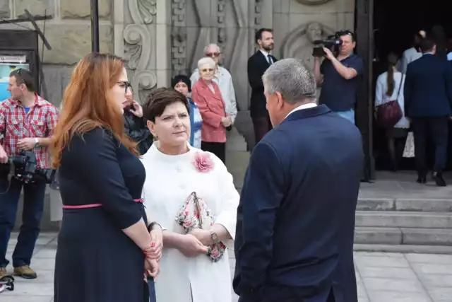 Premier Beata Szydło z mężem przyjechała na święcenia kapłańskie swojego syna Tymoteusza