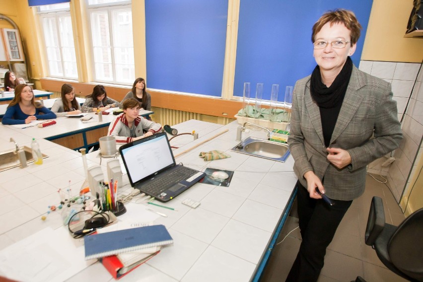 Przedstawiamy szkoły: II LO w Wałbrzychu przoduje w rankingach
