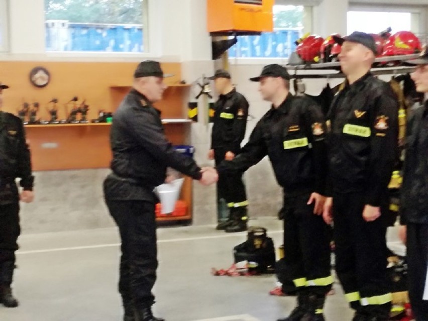 Wyróżnienia i awanse dla złotowskich strażaków 