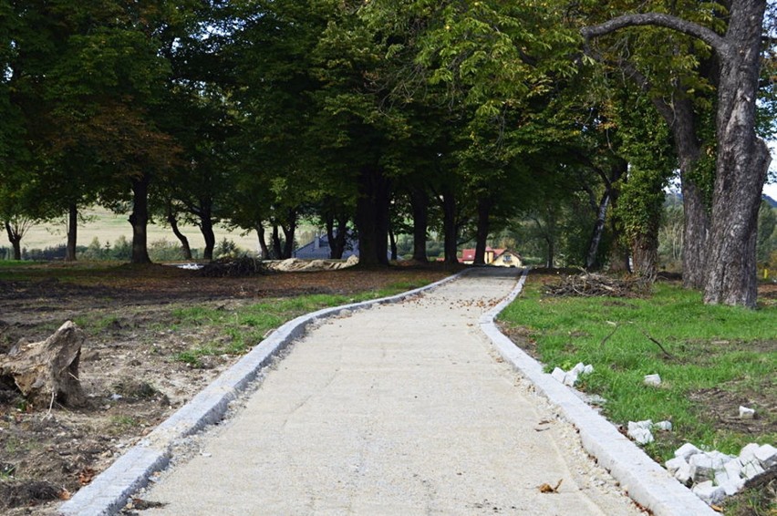 Park przy ulicy Jeleniogórskiej