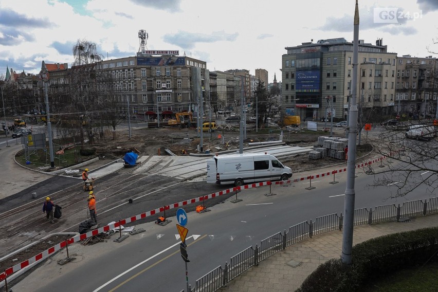 Remont Szarych Szeregów w Szczecinie.