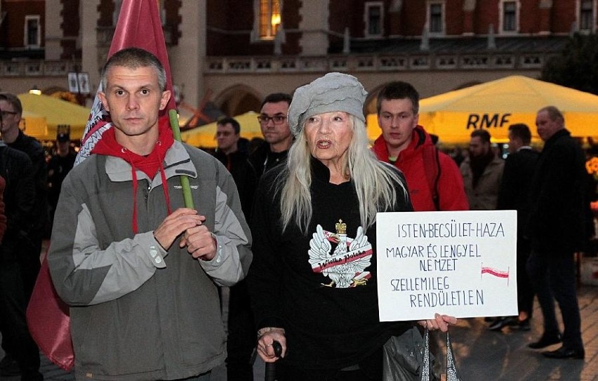 Kraków. Protest przeciwko islamskim imigrantom [ZDJĘCIA]