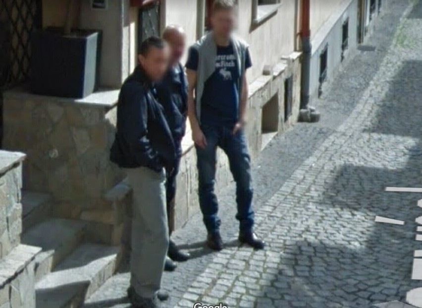 Przyłapani w Bielsku-Białej na gorącym uczynku. Zobacz ZDJĘCIA! Kto z mieszkańców został złapany przez kamery Google Street View?