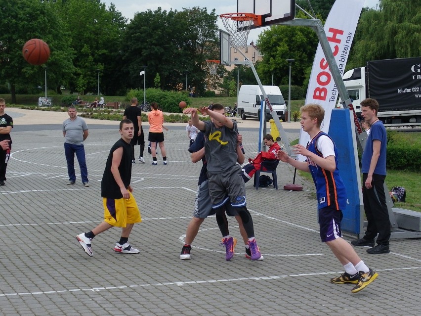 Streetball w Pile