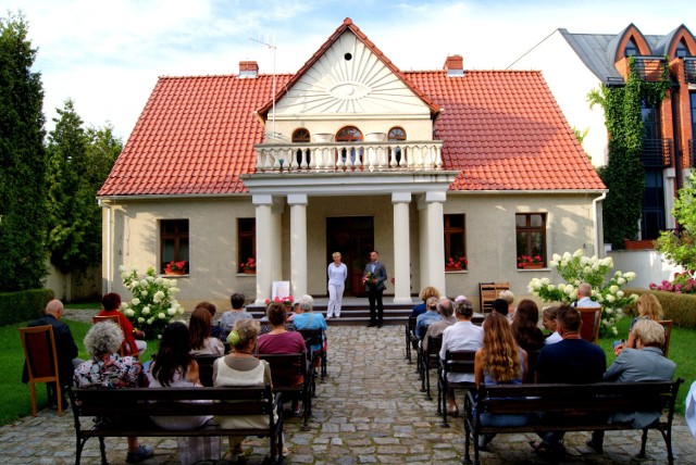 Sporym zainteresowaniem cieszyła się wystawa Izabeli Sak