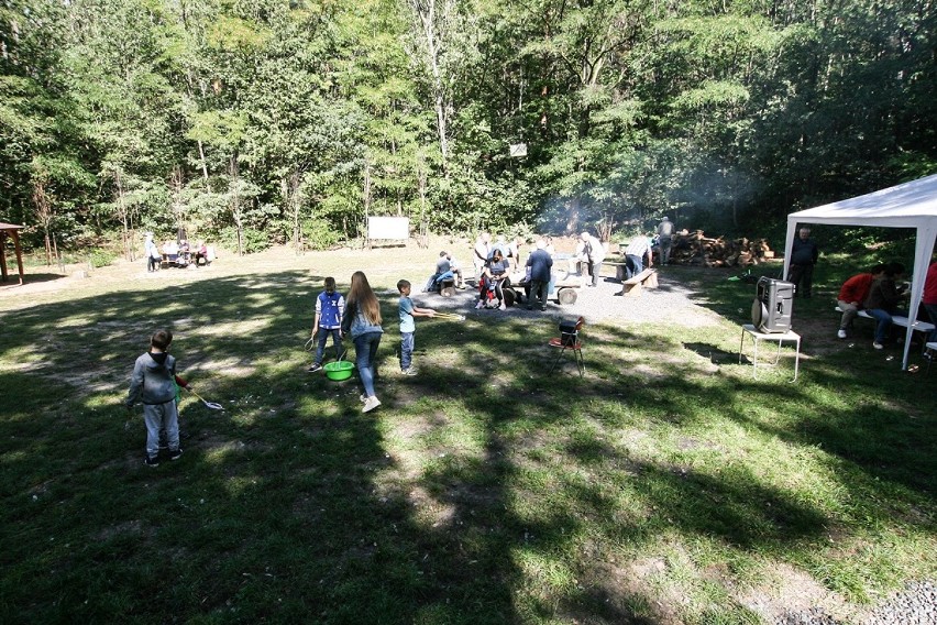 Piknik zorganizowany przez Klub Seniora Relaks w Parku...