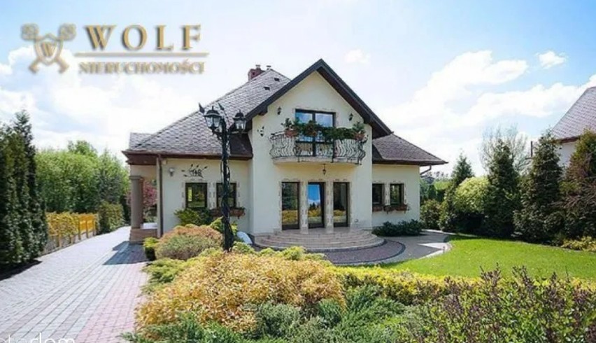 Oto najdroższy dom na sprzedaż w Wojkowicach Zobacz kolejne...