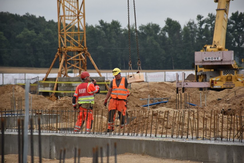 Hegelmann Poland jako pierwsza spółka w branży TSL powołuje kompleksowe centrum operacyjne dla kierowców w Żarskiej Wsi