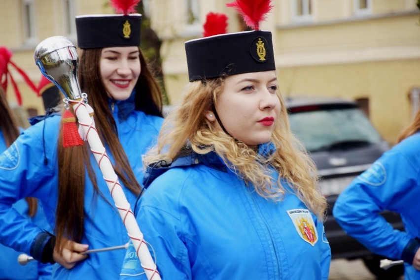 Dzień Górnika obchodzony jest w Polsce 4 grudnia, ale w...