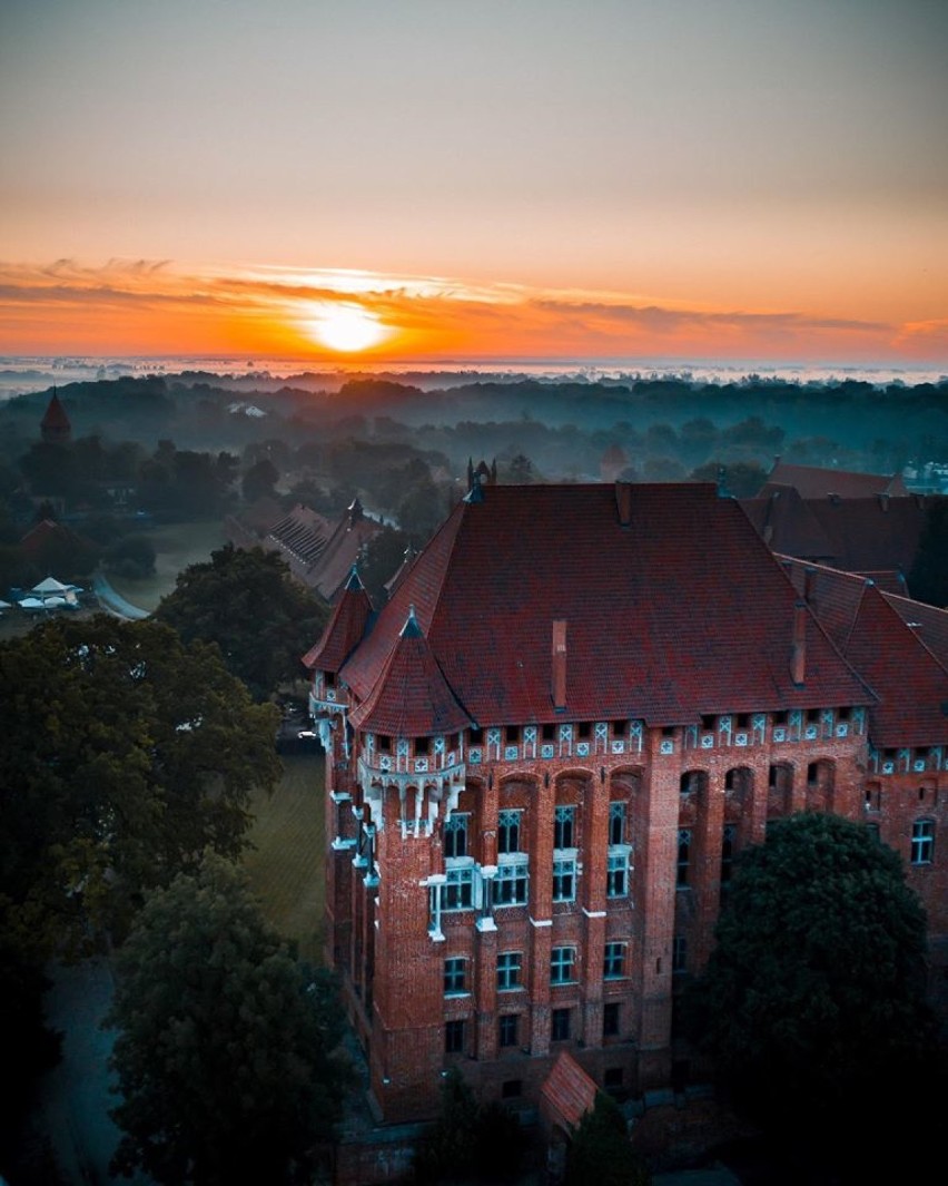 Zamek w Malborku liderem frekwencji wśród muzeów. W sobotę ponad 3600 zwiedzających 