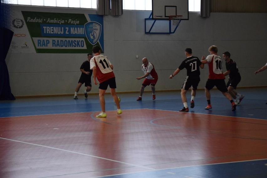 XV Otwarty Halowy Turniej Piłki Nożnej sympatyków życia w trzeźwości w Radomsku