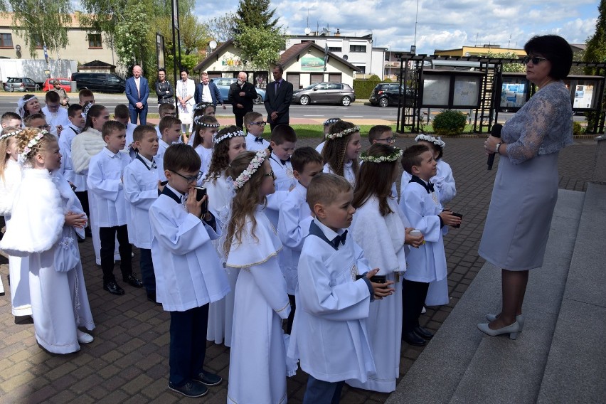 Komunia 2019 w Chodzieży: Uroczystość w parafii pw. Nawiedzenia Najświętszej Marii Panny (FOTO)