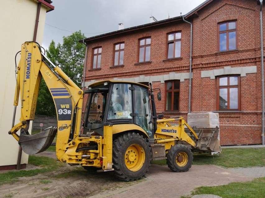 Od poniedziałku będą rozdawać żywność potrzebującym ZDJĘCIA