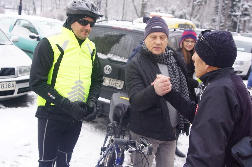 Wielkoorkiestrowa Sztafeta Cyklistów jedzie do Warszawy na...