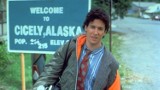 Tak dzisiaj wyglądają bohaterowie kultowego serialu "Przystanek Alaska"