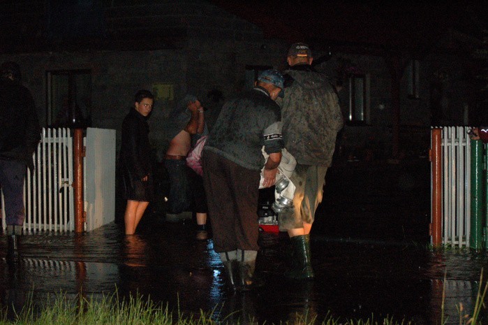 Nad powiatem wieruszowskim przeszła burza. Są zalane piwnice i domy