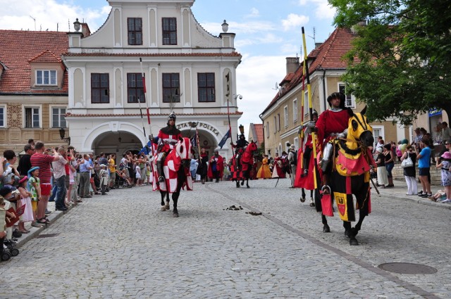 Zbrojni są gospodarzami Kamienicy Oleśnickich w sandomierskim Rynku od około 10 lat.