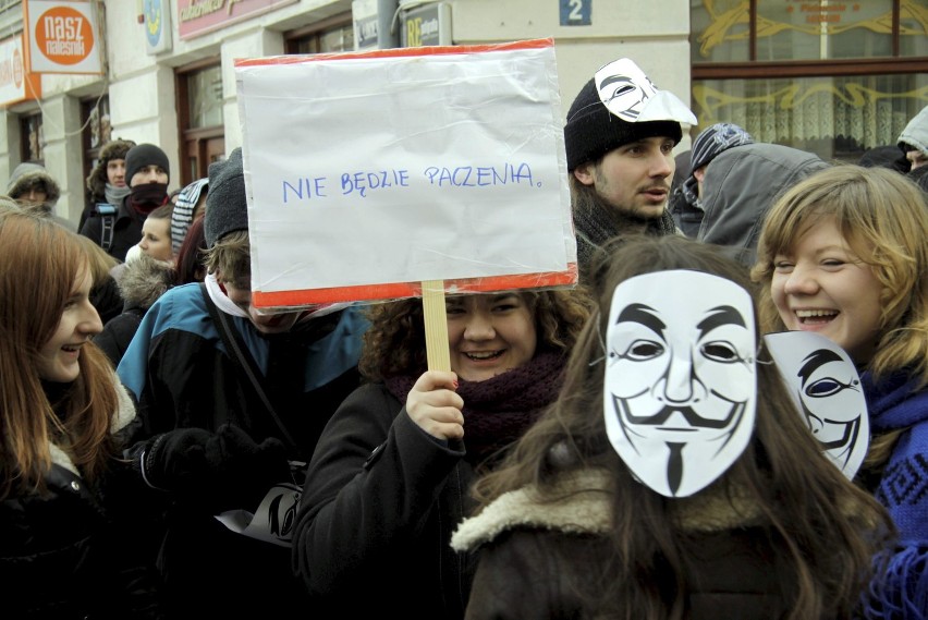 Protestowali przeciwko ACTA w Lublinie (WIDEO, ZDJĘCIA)