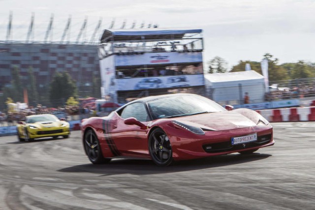 W sobotę, 8 września, w rejonie Tauron Areny przy ul. Lema odbędzie się 9. edycja VERVA Street Racing. To festiwal motoryzacyjny, który przyciąga tłumy widzów. Podczas wszystkich dotychczasowych edycji impreza zgromadziła ponad 2000 sportowych i wyczynowych pojazdów oraz 500 tysięcy widzów!

Kiedy: sobota, 8 września 2018, godz. 13
Gdzie: Tauron Arena Kraków, ul. Stanisława Lema 7